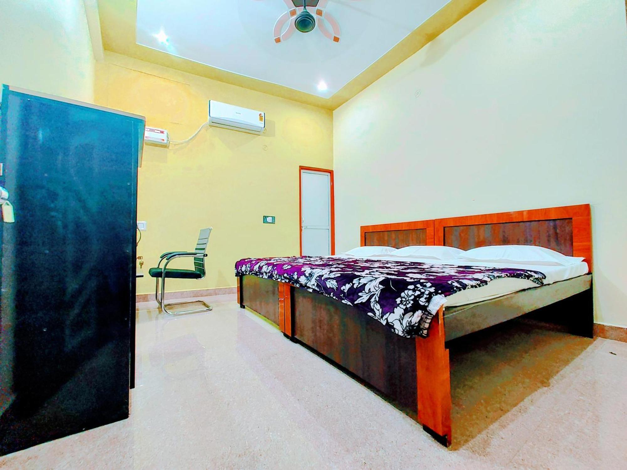 Hotel Raghukul Ayodhya 外观 照片