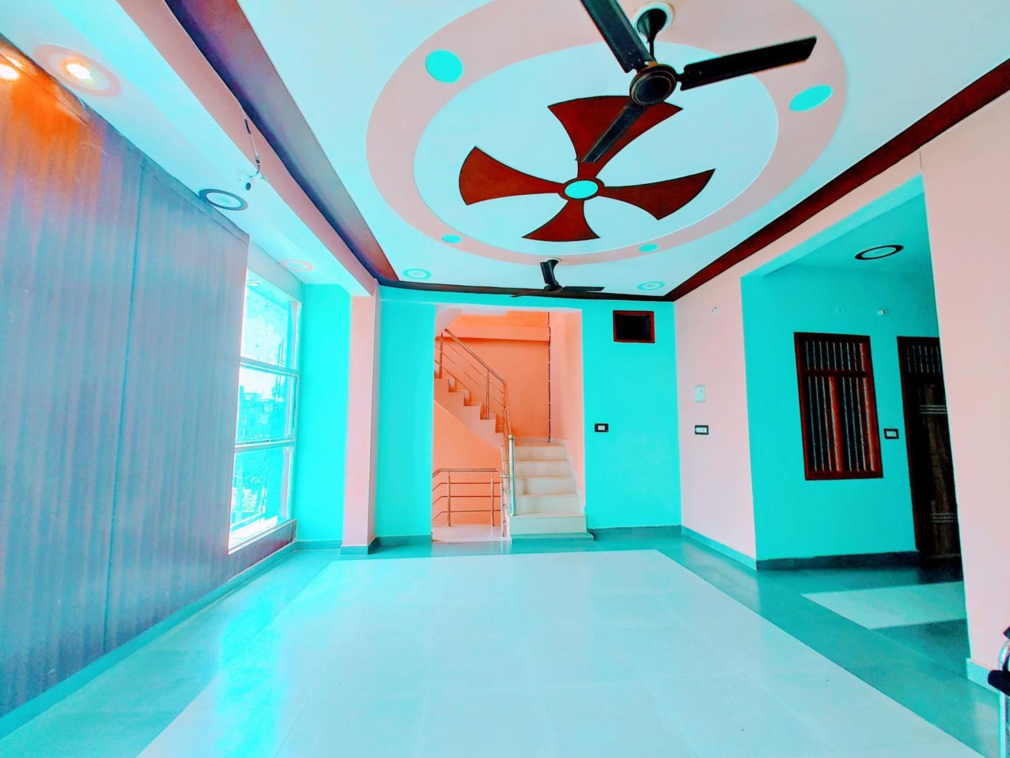 Hotel Raghukul Ayodhya 外观 照片