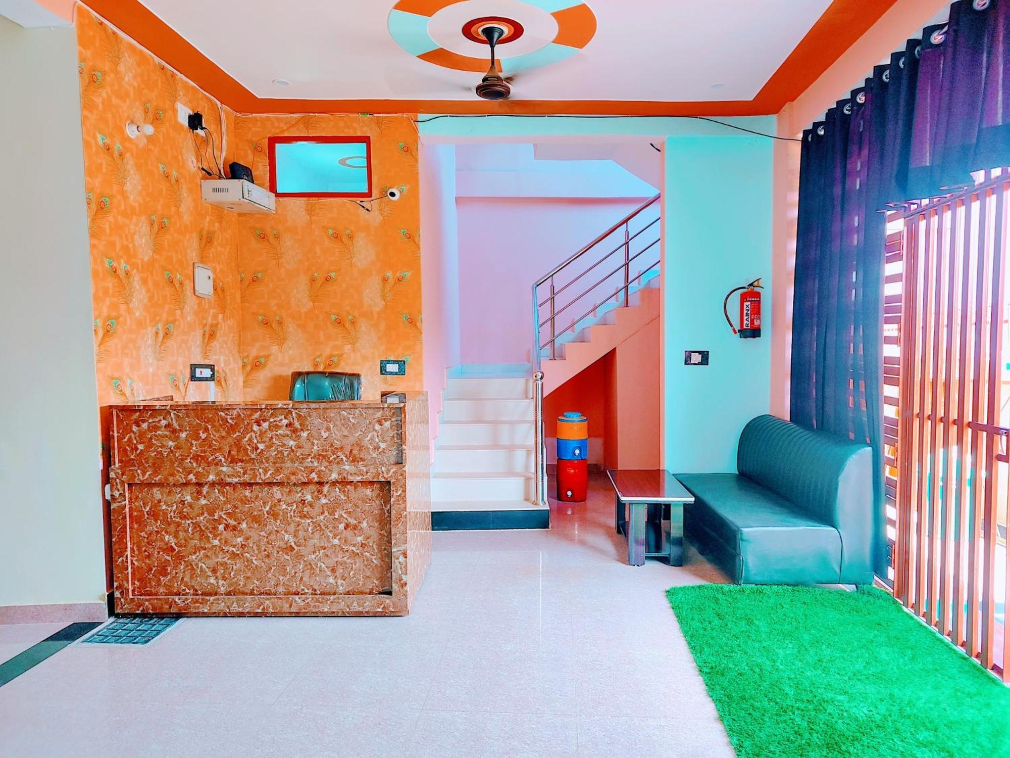 Hotel Raghukul Ayodhya 外观 照片